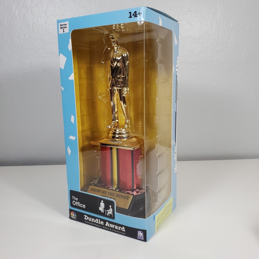 The Office Dundie Award Show me the Money Trophy Series 1 NBC Dunder Mifflin New